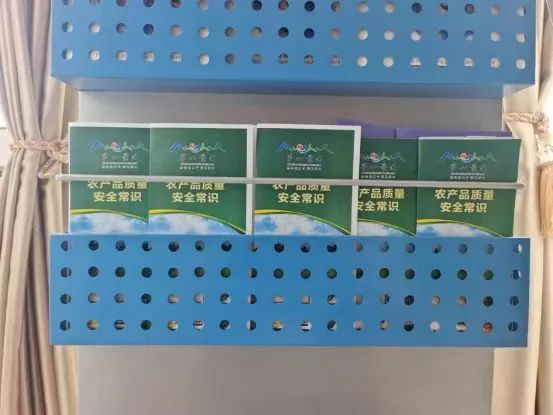 开展农产品质量检查，保障消费者“舌尖上的安全”