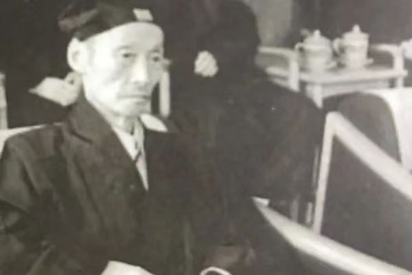 茅山道士投入抗日洪流（一）