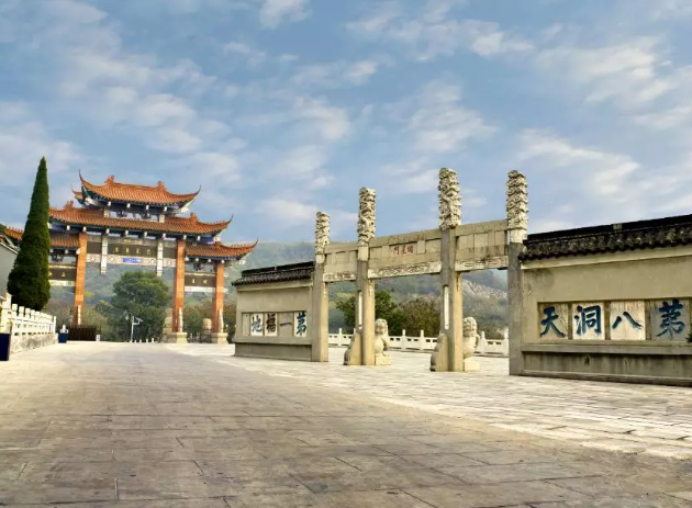 登高祈福地，自在茅山湖