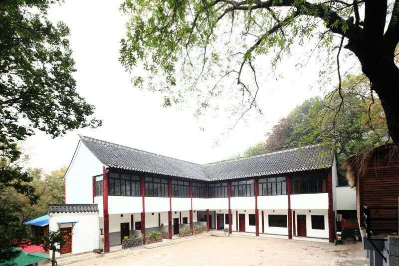 我敢打赌，这家养眼养心的民宿你绝对没来过